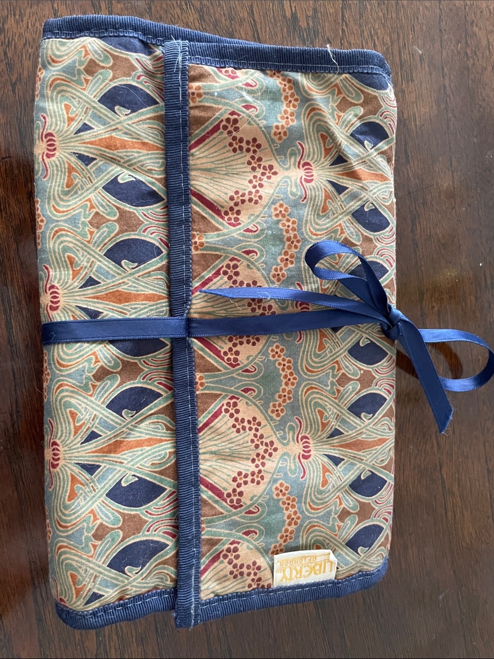 Liberty of London jewelry roll - Picture 2 of 7